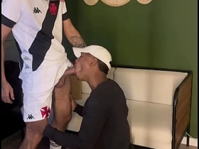 APOSTEI Doll-sized FUTEBOL E PERDI O CUZINHO PRO VAISCAINO. - Easy asian china gay sex far-out hot videos