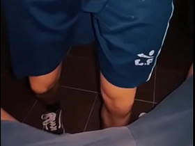 EL HETERE CURIOSO ME FOLLA SIN CONDON POR PRIMERA VEZ asian hidden camera gay making love videos