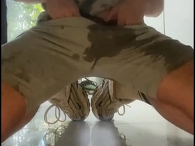 Amateur boy wets himself on the pantry floor asian gay lovers sex videos