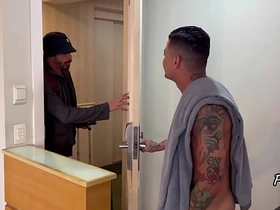 BATI NO QUARTO ERRADO asian gay tamil sex videos