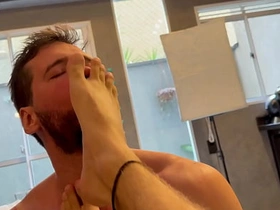 Aquela passagem na casa do friends with , Acaba dando nisso / Video completo XVIDEOSRED OU SHEER / Subscreva-se no perfi sex videos asian army gay