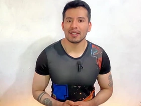 Joven de 20años rellena el culo del Barbero Colombiano del barrio! Lo coge a pelo en su barberia- Relato sexual man gay sexual intercourse asian videos