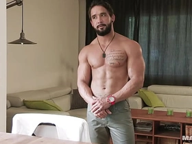 Zack Lemec’s Naked Waiter Interview - Maskurbate asian uncaring making love videos in hd