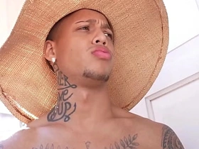 FUDENDO O FILHO DO PATRÃO. asian hot detached sex porn videos