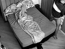 Spycam, homem batendo punheta e assistindo porno. asian webseries gay sex videos