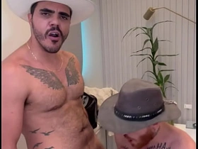 Carmona e Marcelo Debian os agroboys numa brotheragem quente hot asian joyous massage sex videos