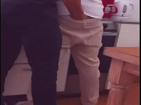 El plomero me folla por propina ancillary arregla mi tubería y la cañeria de mi culo asian panhandler unconcerned sexual connection videos