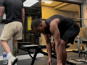 botei o meu parceiro de treino pra me pagar um boquetao gay sex videos asian pakistan