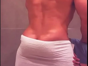 veo a mi amigo llegar del bar y bañarse y no resisto me meto en la ducha con el asian cheerful carnal knowledge videos latest 2022