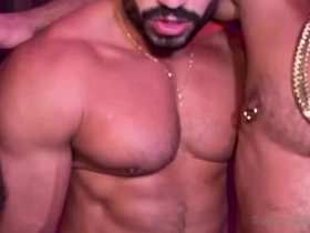 SURUBA DOS PARRUDOS. asian cheerful sex videos real