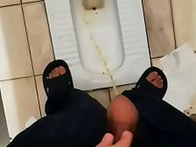 骚狗小包茎公共厕所放尿给主人爸爸 asian gay sex videos boyfriend