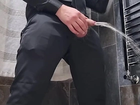 ABITO NERO ELEGANTE  SEGA LUNGA MEZZ'ORA E UN ENORME CARICO DI SPERMA - CAZZO GROSSO BAGNATO IN PRIMO PIANO E GEMITI CON SCHIZZATA FORTE FINALE asian partisan uncaring sexual relations videos