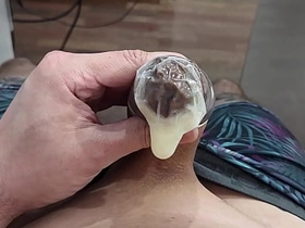 ENCHENDO A CAMISINHA DE LEITE asian handsome gay sex videos