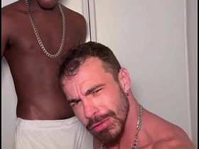 Brincadeira com PAUZUDO asian skinny gay mating videos