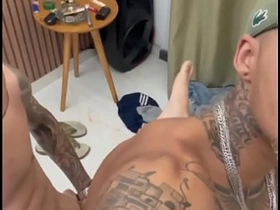 LEVEI O AMIGO DO TRABALHO PRA COMER MEU MARIDO E EU asian jubilant 69 sex videos