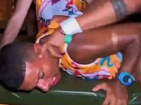 CARNAVAL CHEGANDO E SÓ CONSIGO PENSAR NUMA FESTA public toilet gay sex videos asian