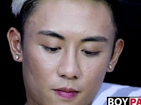 Adorable tow-haired asian twink Ty Neiman jerks off his cock asian gay sex videos xvideos2